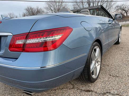 Used 2011 Mercedes-Benz E 350 Cabriolet image 55