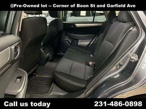 Used 2019 Subaru Outback 2.5i Premium AWD/4WD image 25