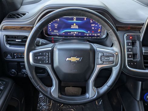 Certified 2023 Chevrolet Suburban Premier image 13