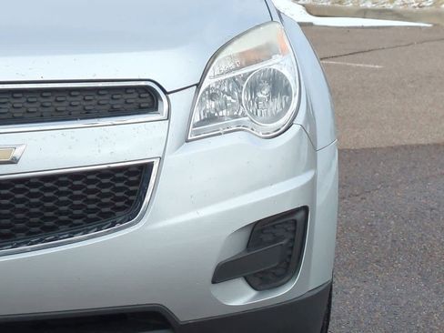 Used 2015 Chevrolet Equinox LT w/ Driver Convenience Package image 10