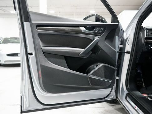 Used 2023 Audi SQ5 Premium Plus image 26