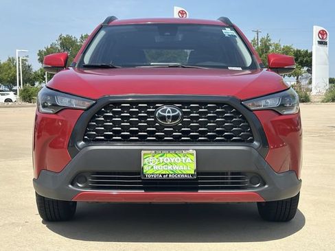 Used 2022 Toyota Corolla Cross LE FWD image 7