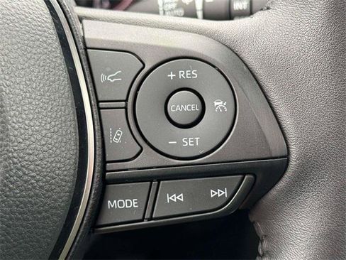 Certified 2025 Toyota RAV4 XLE w/ Convenience Package image 22