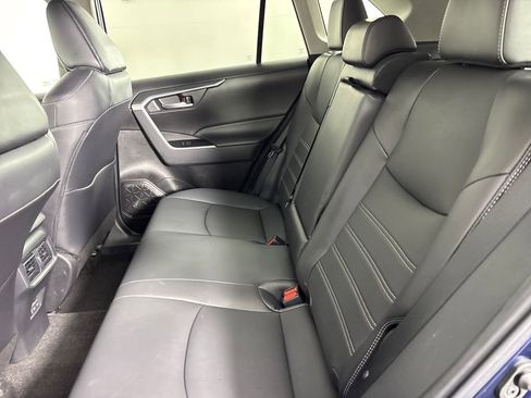 Certified 2023 Toyota RAV4 XLE Premium image 30