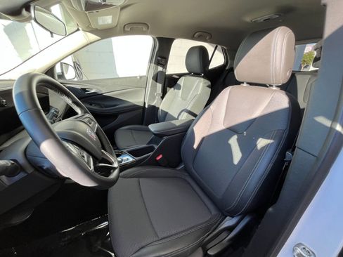Used 2025 Buick Encore GX Preferred image 27
