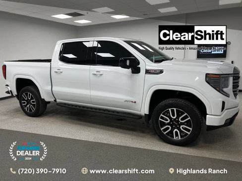 Used 2024 GMC Sierra 1500 AT4 w/ Technology Package AWD/4WD image 1