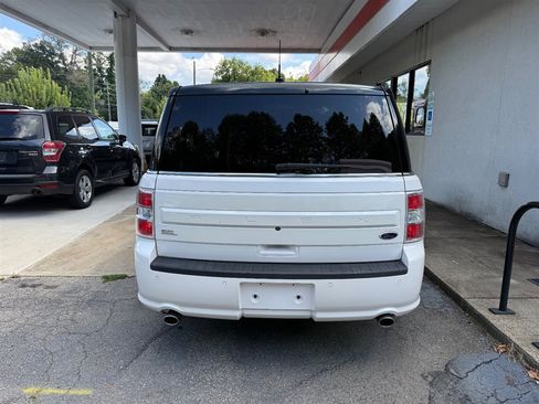 Used 2014 Ford Flex SEL w/ Equipment Group 202A FWD image 11