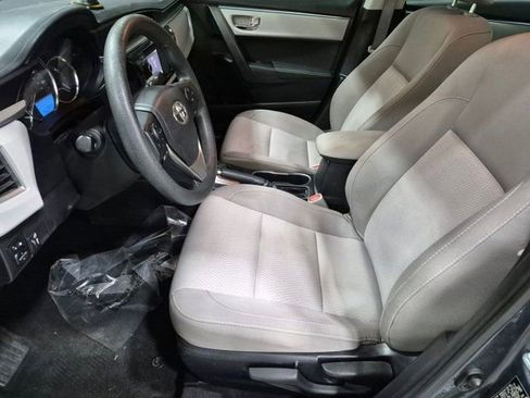 Used 2015 Toyota Corolla LE FWD image 9