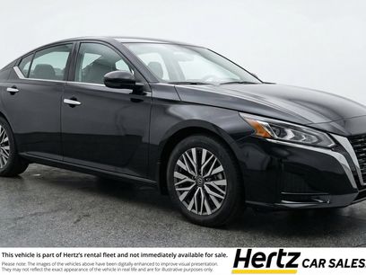 Used 2025 Nissan Altima 2.5 SV