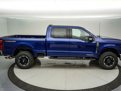 New 2026 Ford F250 Lariat w/ Tremor Off-Road Package image 3