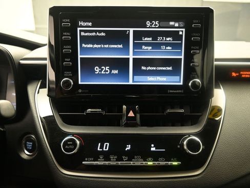 Used 2021 Toyota Corolla LE w/ LE Convenience Package FWD image 11