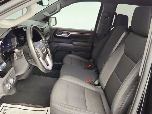 Used 2023 GMC Sierra 1500 Elevation image 17