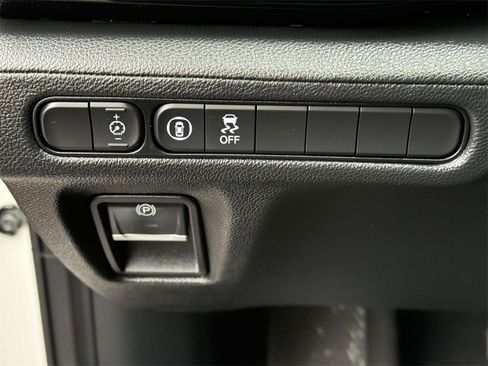 Certified 2025 Acura MDX SH-AWD image 11