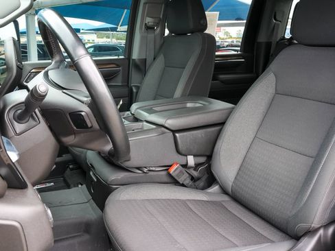 Used 2024 Chevrolet Silverado 2500 LT AWD/4WD image 11