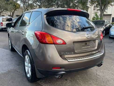 Used 2010 Nissan Murano S image 10