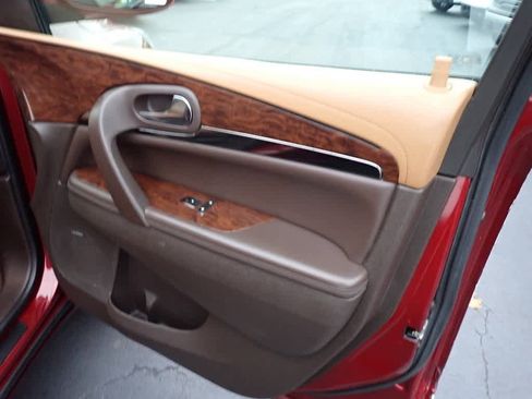 Used 2015 Buick Enclave Leather w/ Trailering Package image 27