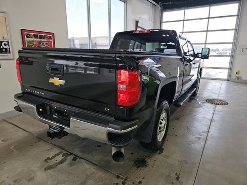 Used 2015 Chevrolet Silverado 2500 LT w/ LT Convenience Package image 9