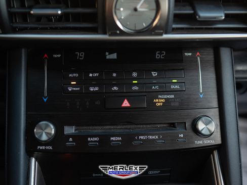 Used 2018 Lexus IS 300 F Sport image 34