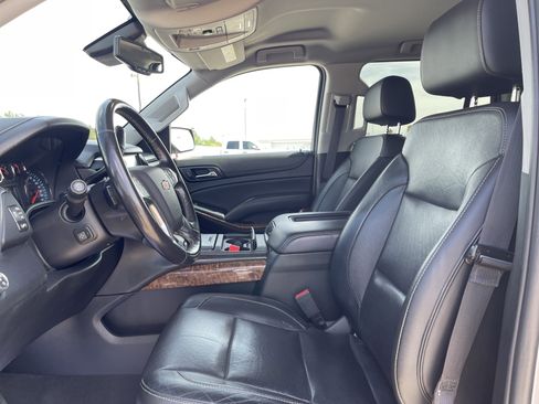 Used 2020 Chevrolet Tahoe Premier RWD image 34
