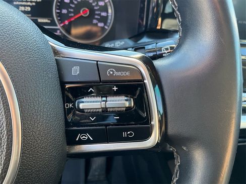 Used 2021 Kia Sorento S image 29