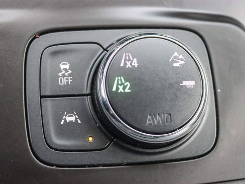 Used 2020 Chevrolet Traverse Premier w/ Redline Edition image 34