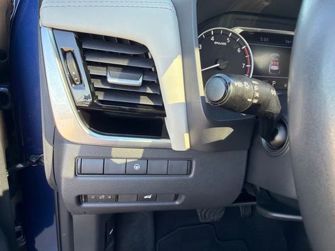 Used 2023 Nissan Rogue SL w/ SL Premium Package AWD/4WD image 14