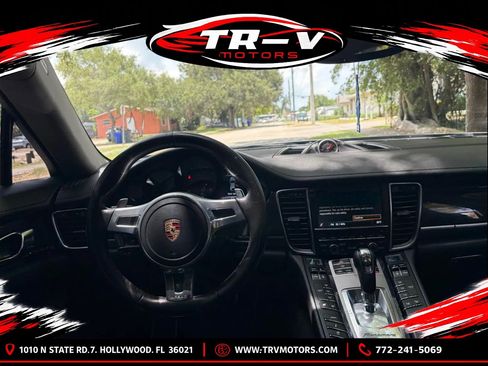 Used 2016 Porsche Panamera 4 Edition AWD/4WD image 19