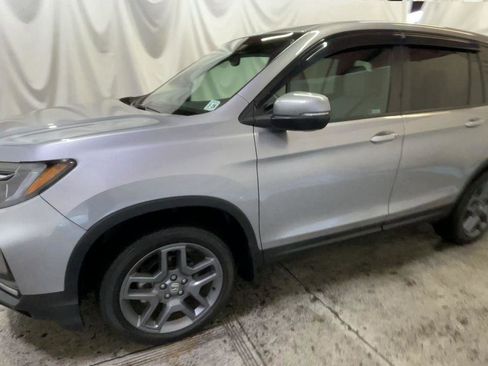 Used 2023 Honda Passport EX-L image 4