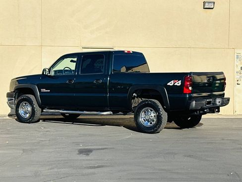 Used 2004 Chevrolet Silverado 2500 4x4 Crew Cab image 10