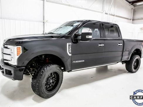 Used 2017 Ford F350 Platinum w/ Platinum Ultimate Package image 3
