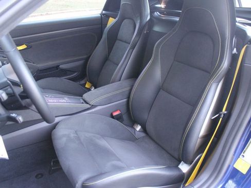 Used 2025 Porsche 718 Cayman GT4 RS image 20