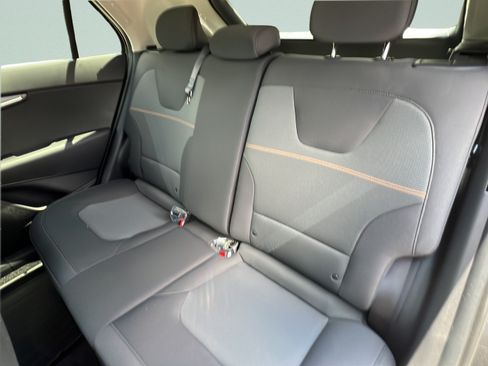 New 2026 Kia Niro LX FWD image 10