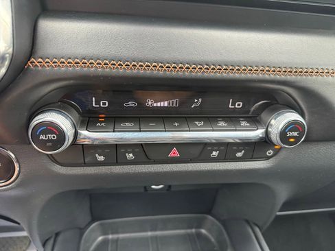 Certified 2025 MAZDA CX-50 2.5 Hybrid w/ Premium Plus Pkg AWD/4WD image 23