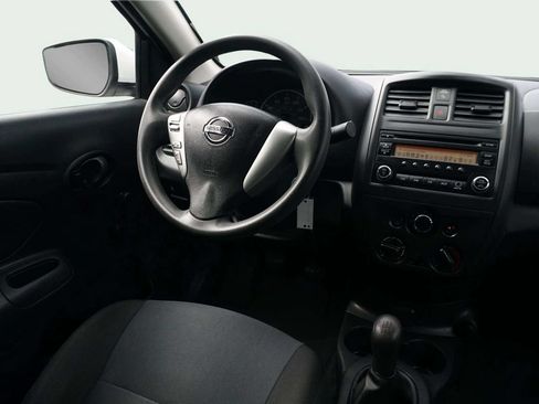 Used 2018 Nissan Versa S FWD image 18