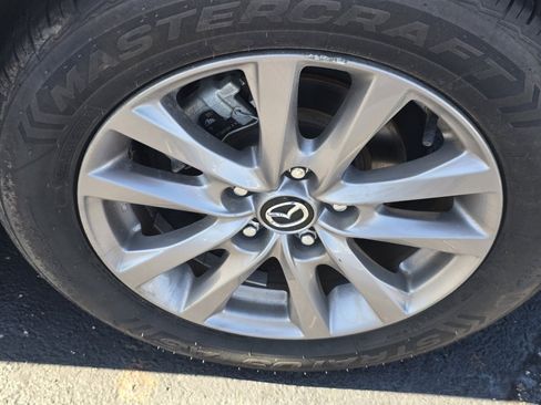 Used 2022 MAZDA MAZDA3 s FWD image 24