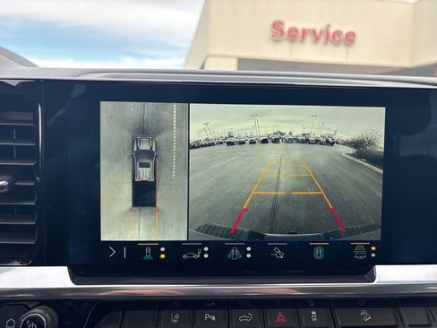 Used 2024 Chevrolet Silverado 3500 High Country w/ High Country Premium Package image 62