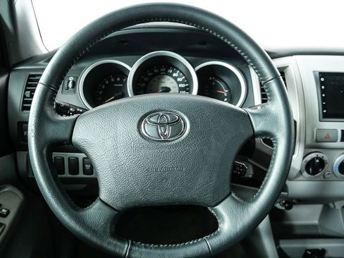 Used 2008 Toyota Tacoma PreRunner image 14