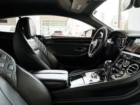 Used 2020 Bentley Continental GT V8 AWD/4WD image 24