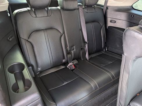 Certified 2024 MAZDA CX-90 Plug-In Hybrid w/ Preferred image 21