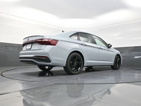 New 2026 Volkswagen Jetta SE FWD image 26