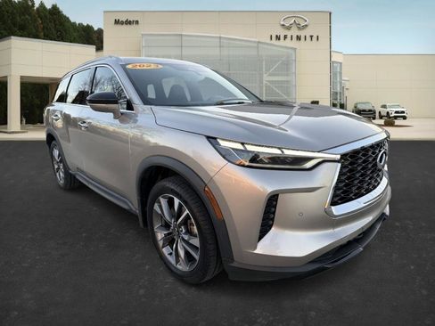 Certified 2023 INFINITI QX60 Luxe w/ Cargo Package image 3