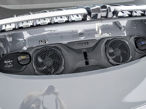 Used 2025 Porsche 911 Carrera 4 GTS image 23