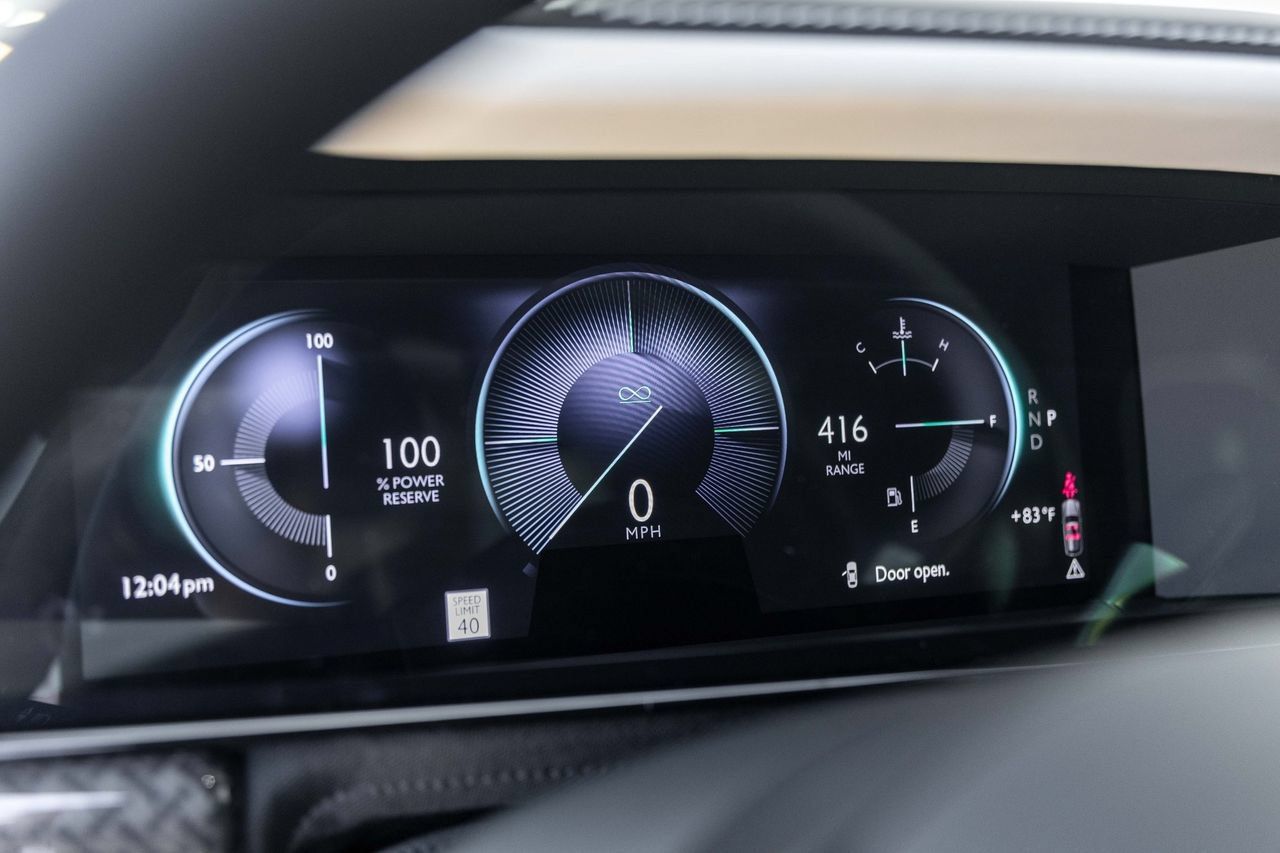 New 2027 Rolls-Royce Cullinan Black Badge AWD/4WD image 23