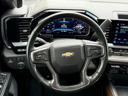 Certified 2024 Chevrolet Silverado 2500 High Country w/ High Country Premium Package AWD/4WD image 36