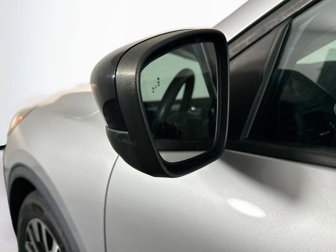 Used 2020 Ford Escape SE Sport image 16