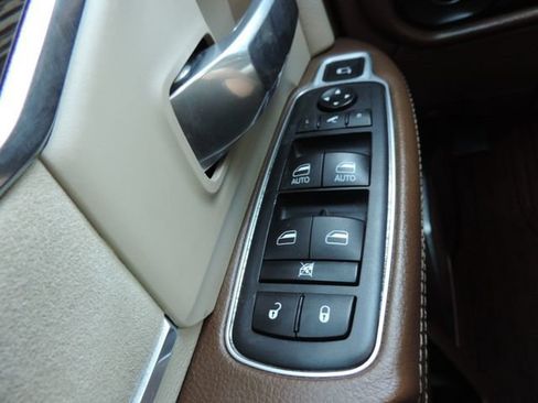 Used 2019 RAM 2500 Laramie AWD/4WD image 31