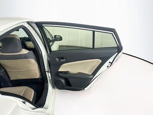 Used 2016 Toyota Prius Two FWD image 27