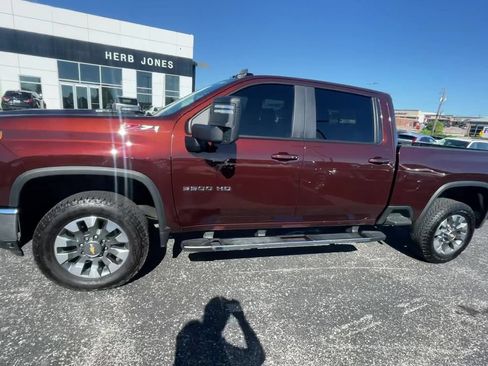 Used 2024 Chevrolet Silverado 3500 LT w/ All Star Edition AWD/4WD image 6