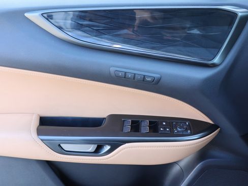 Used 2024 Lexus NX 350 AWD image 12