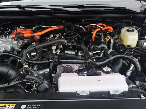 New 2026 Toyota 4Runner TRD Off-Road Premium AWD/4WD image 14